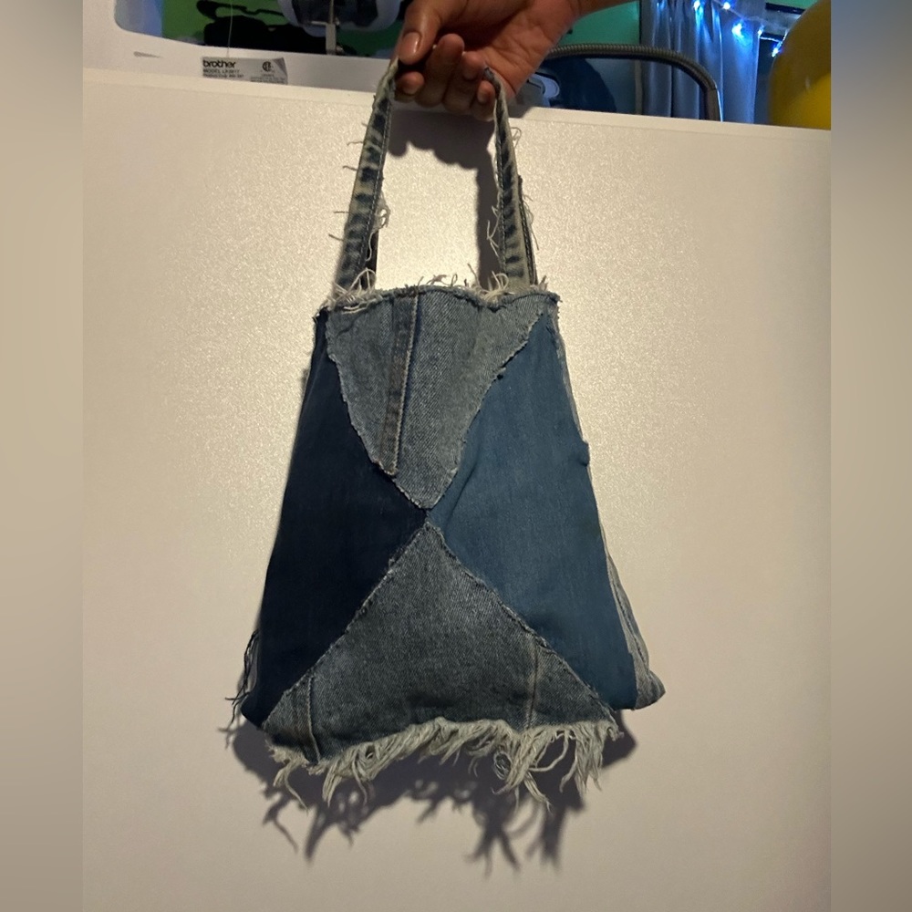 Handmade denim mini purse - Picture 3 of 4